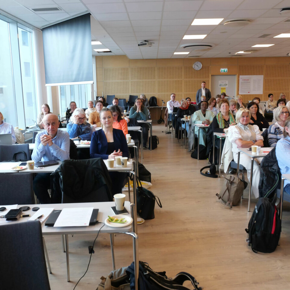 KONTORTILSETTE: Det var full sal under Fagforbundet sin fagdag «Fremtidens kontor» 25. april. 27. april mrkerar dei kontortilsette si dag. KONTORTILSETTE: Det var full sal under Fagforbundet sin fagdag «Fremtidens kontor» 25. april. 27. april mrkerar dei kontortilsette si dag.