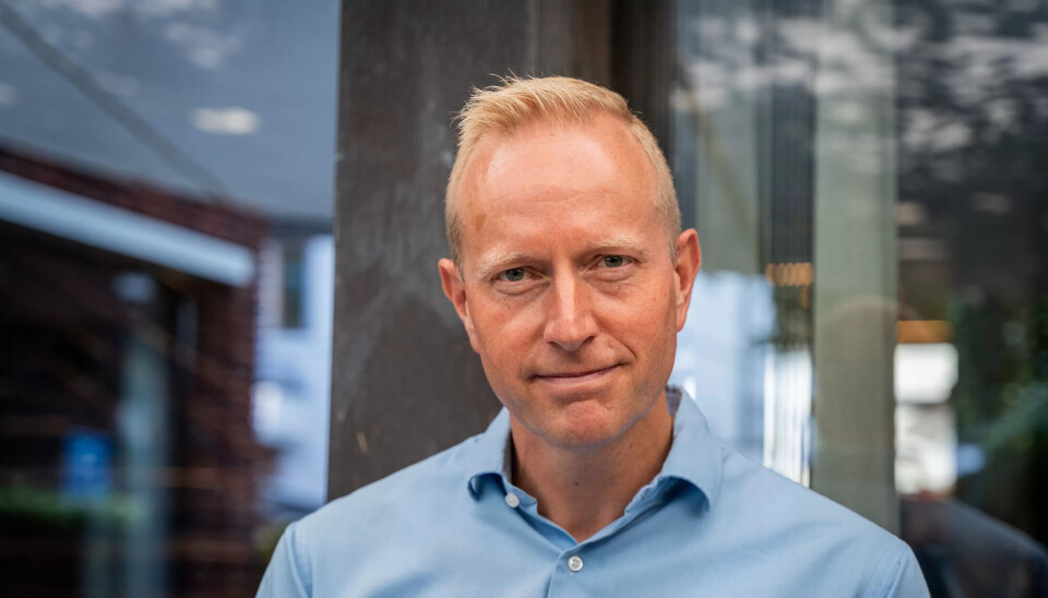 At Høyre ikke rammes mer av aksjeskandalen, sier noe om hvor upopulær dagens regjering er, mener valgforsker Johannes Bergh. At Høyre ikke rammes mer av aksjeskandalen, sier noe om hvor upopulær dagens regjering er, mener valgforsker Johannes Bergh.