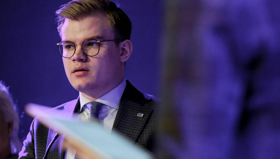 Vetle Langedahl (H) mener det er uviktig hvem som eier institusjoner, men fikk et godt motargument av barneombud Inga Bejer Engh. Vetle Langedahl (H) mener det er uviktig hvem som eier institusjoner, men fikk et godt motargument av barneombud Inga Bejer Engh.