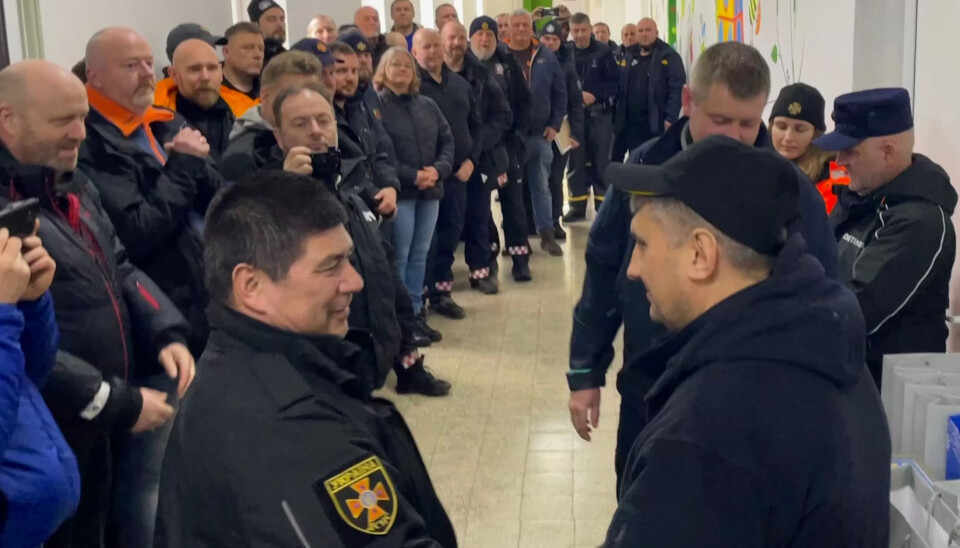 TAKK: Brannbiler og -utstyr mottas med takk i den krigsherjede landet. TAKK: Brannbiler og -utstyr mottas med takk i den krigsherjede landet.