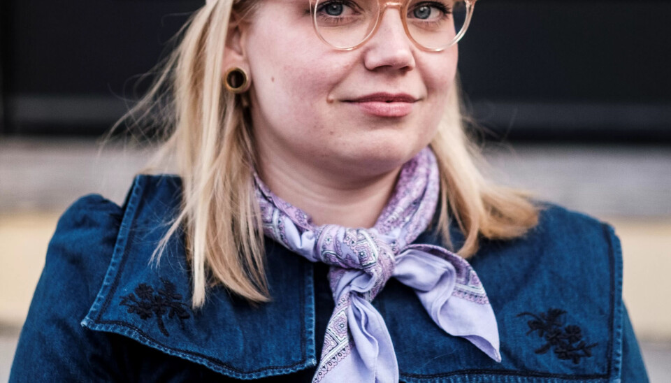 DEN GODE VONDE SAMTALEN: Martine Kihle Dalsrud får ikke sagt det nok ganger: Voksne må også snakke med barna. DEN GODE VONDE SAMTALEN: Martine Kihle Dalsrud får ikke sagt det nok ganger: Voksne må også snakke med barna.