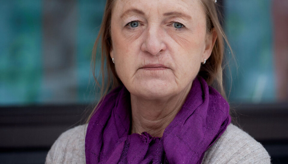 Meldte avvik: Sykepleier Siv Fredriksen i hukommelsesteamet meldte inn mange avvik etter omorganiseringen av demensomsorgen. Hun sier de ble lukket uten at noen skjedde. Enhetslederen i bydelen bekrefter at det kom inn mange avviksmeldinger, men at bydelen på grunn av høyt fravær etter pandemien ikke har tid til å ettergå hvordan disse ble behandlet. Meldte avvik: Sykepleier Siv Fredriksen i hukommelsesteamet meldte inn mange avvik etter omorganiseringen av demensomsorgen. Hun sier de ble lukket uten at noen skjedde. Enhetslederen i bydelen bekrefter at det kom inn mange avviksmeldinger, men at bydelen på grunn av høyt fravær etter pandemien ikke har tid til å ettergå hvordan disse ble behandlet.