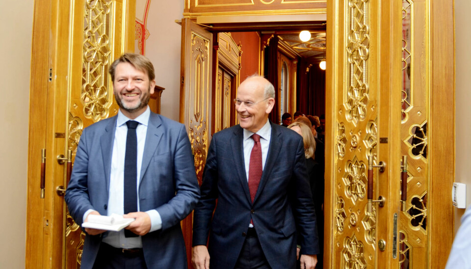 Eirik Lae Solberg (t.v.) er byrådslederkandidat for Høyre i Oslo. Her sammen med partiets Michael Tetzschner. Eirik Lae Solberg (t.v.) er byrådslederkandidat for Høyre i Oslo. Her sammen med partiets Michael Tetzschner.
