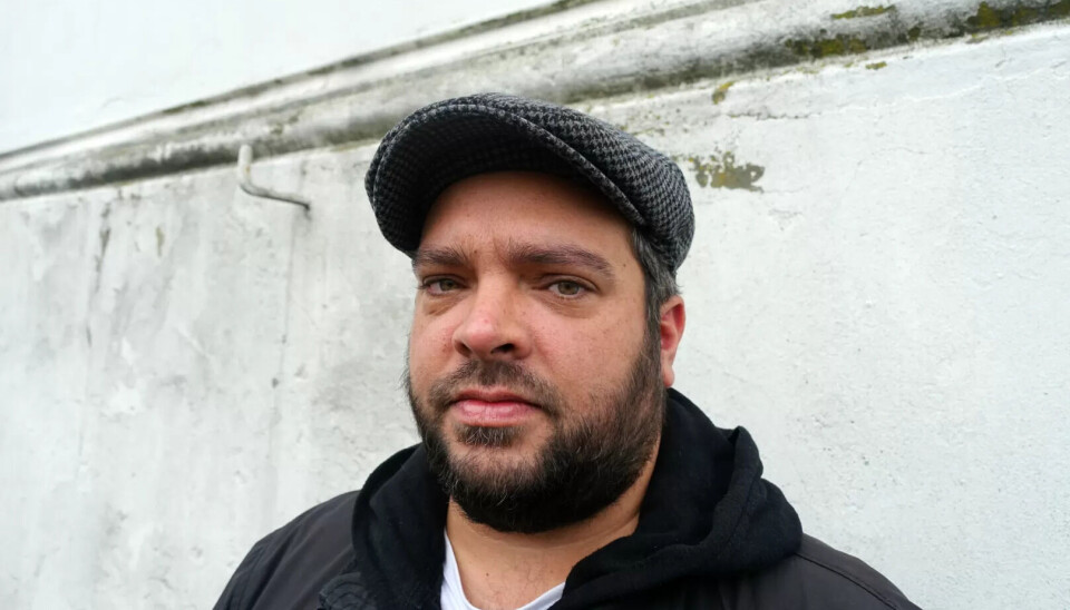 UØNSKET: Morgan Mikkelsen syns det er merkelig at kommunen sier de ikke har bruk for ham, samtidig som han får jobbe like mye som før han fikk avslag på kravet sitt om fast stilling. UØNSKET: Morgan Mikkelsen syns det er merkelig at kommunen sier de ikke har bruk for ham, samtidig som han får jobbe like mye som før han fikk avslag på kravet sitt om fast stilling.