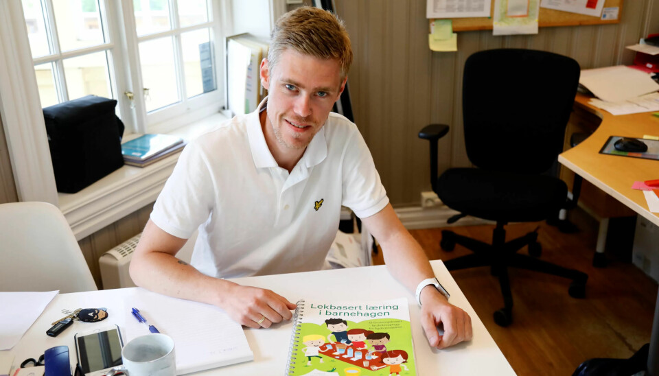 Styrer Fredrik Bjugn Sørensen understreker at det blir mer lek og bevegelse med Agderprosjektets opplegg. Styrer Fredrik Bjugn Sørensen understreker at det blir mer lek og bevegelse med Agderprosjektets opplegg.