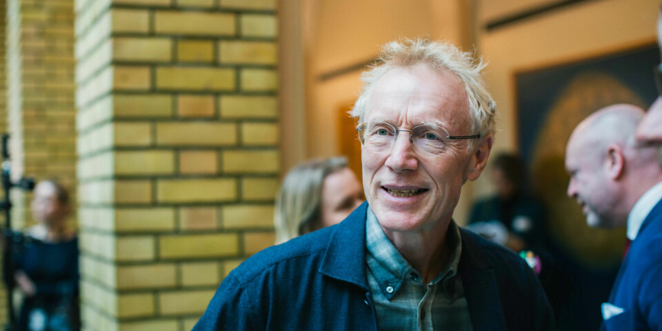 VARSEL: Steinar Krogstad i LO varsler at det vil bli en knallhard kamp dersom det kuttes i sykelønnen. VARSEL: Steinar Krogstad i LO varsler at det vil bli en knallhard kamp dersom det kuttes i sykelønnen.