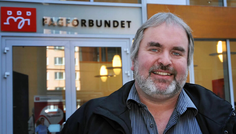 BETALER PRISEN: – Det er de ansatte som betaler prisen når kommunepolitikerne velger å privatisere virksomheter, sier forhandlingsleder Raymond Turøy. BETALER PRISEN: – Det er de ansatte som betaler prisen når kommunepolitikerne velger å privatisere virksomheter, sier forhandlingsleder Raymond Turøy.