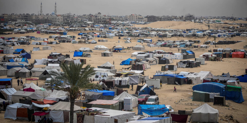 RAFAH: Flere palestinere samlet seg i Rafah. RAFAH: Flere palestinere samlet seg i Rafah.