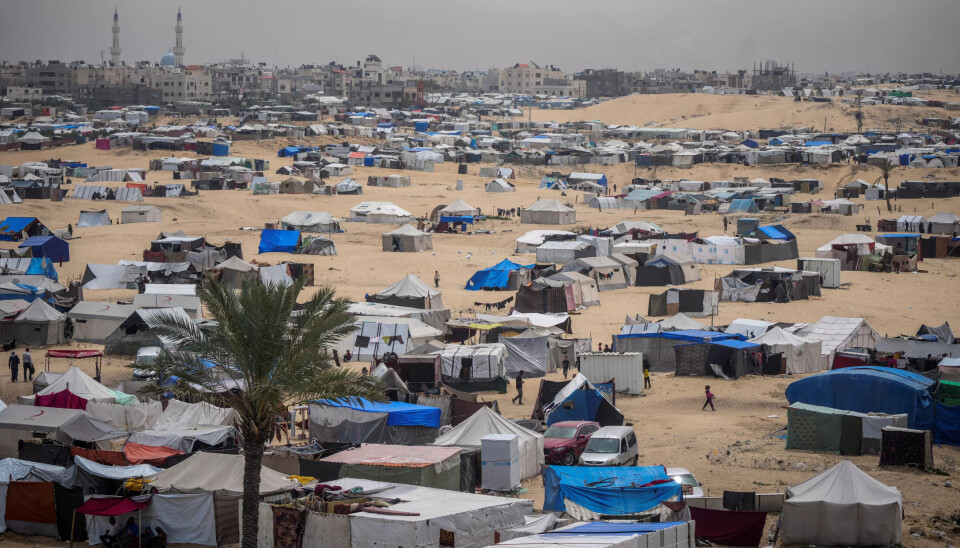 RAFAH: Flere palestinere samlet seg i Rafah. RAFAH: Flere palestinere samlet seg i Rafah.