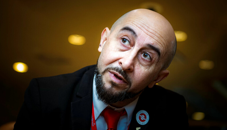 Ali Degirmenci i Sodexo kantiner ser på et fagforeningsmedlemskap som en forsikring av arbeidsforholdene. Ali Degirmenci i Sodexo kantiner ser på et fagforeningsmedlemskap som en forsikring av arbeidsforholdene.