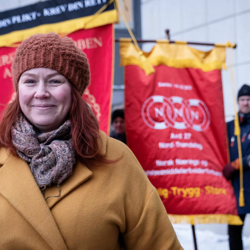Runa Hjertø holdt appell og sa at en svekkelse i ordningen vil gi enda større lønnsforskjeller mellom kvinner og menn. Runa Hjertø holdt appell og sa at en svekkelse i ordningen vil gi enda større lønnsforskjeller mellom kvinner og menn.