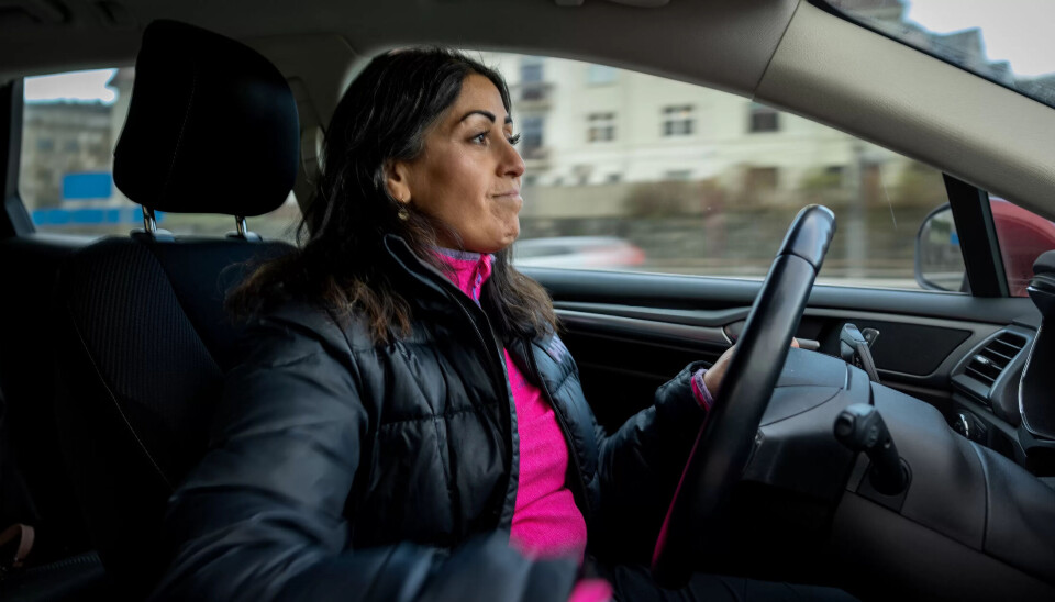 Heier på bybane: Da bybanen ble forlenget til Fyllingsdalen, fikk mange medlemmer kortere reisevei. Nå handler det om å få bybane til Åsane, hvor Fauzia selv bor. Heier på bybane: Da bybanen ble forlenget til Fyllingsdalen, fikk mange medlemmer kortere reisevei. Nå handler det om å få bybane til Åsane, hvor Fauzia selv bor.