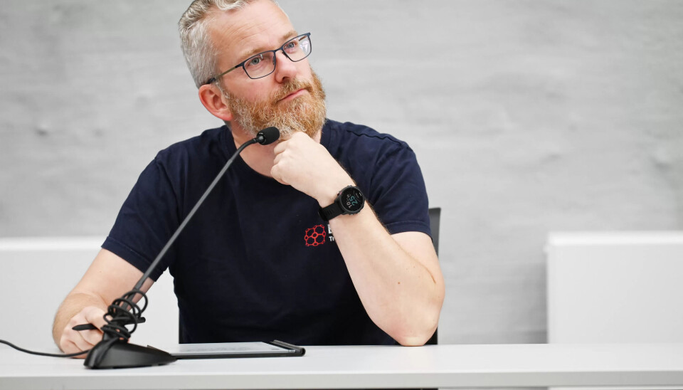 MISTENKELIGGJØRING: NHOs veileder bidrar til å mistenkeliggjøre den som er syk, mener Eystein Garberg i Elektroarbeidernes fagforening. MISTENKELIGGJØRING: NHOs veileder bidrar til å mistenkeliggjøre den som er syk, mener Eystein Garberg i Elektroarbeidernes fagforening.