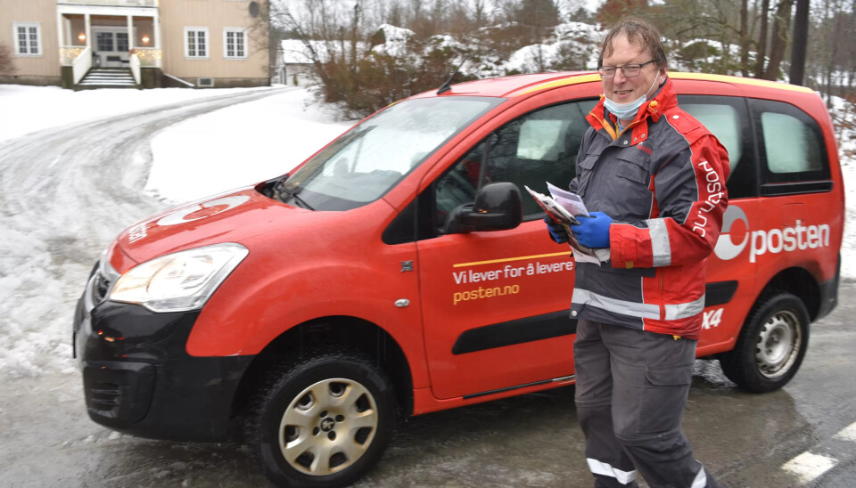 ANERKJENNELSE: Tor Ivar Rykkelid mener anerkjennelsen av Postansattes betydning i samfunnet er styrket under koronakrisen. Jeg tror folk ser hvor viktig Postens nettverk er, for at samfunnet skal fungere i en tid der mange jobber hjemmefra og andre er i karantene. ANERKJENNELSE: Tor Ivar Rykkelid mener anerkjennelsen av Postansattes betydning i samfunnet er styrket under koronakrisen. Jeg tror folk ser hvor viktig Postens nettverk er, for at samfunnet skal fungere i en tid der mange jobber hjemmefra og andre er i karantene.