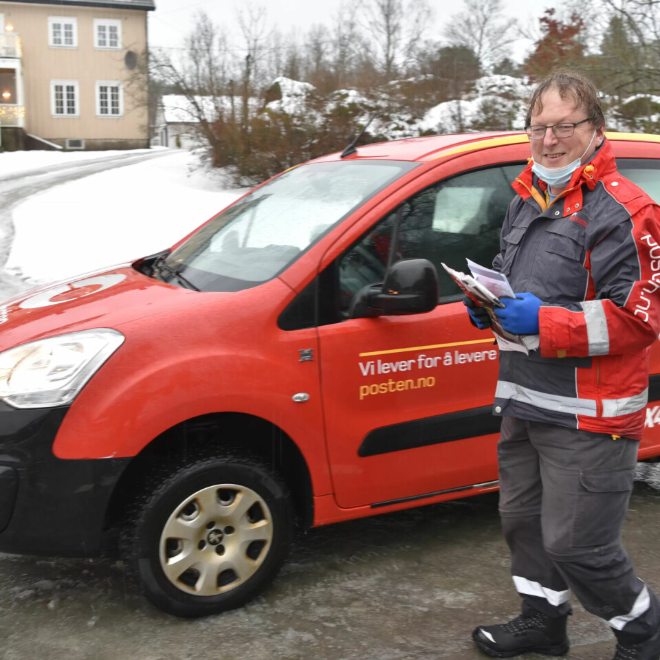 ANERKJENNELSE: Tor Ivar Rykkelid mener anerkjennelsen av Postansattes betydning i samfunnet er styrket under koronakrisen. Jeg tror folk ser hvor viktig Postens nettverk er, for at samfunnet skal fungere i en tid der mange jobber hjemmefra og andre er i karantene. ANERKJENNELSE: Tor Ivar Rykkelid mener anerkjennelsen av Postansattes betydning i samfunnet er styrket under koronakrisen. Jeg tror folk ser hvor viktig Postens nettverk er, for at samfunnet skal fungere i en tid der mange jobber hjemmefra og andre er i karantene.