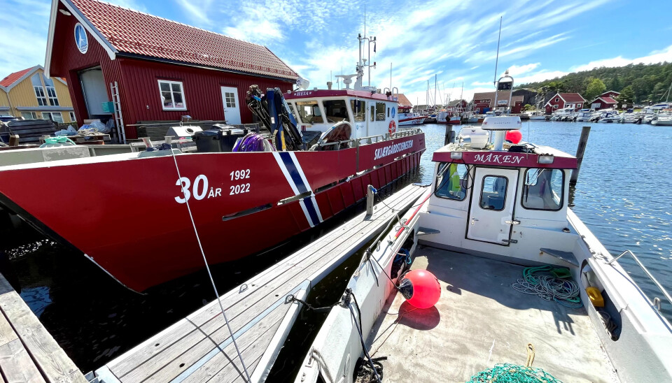 BASEN: Skjærgårdstjenesten holder til i Skjærhalden. Den minste båten «Måken» benytter de ved strandrydding. BASEN: Skjærgårdstjenesten holder til i Skjærhalden. Den minste båten «Måken» benytter de ved strandrydding.