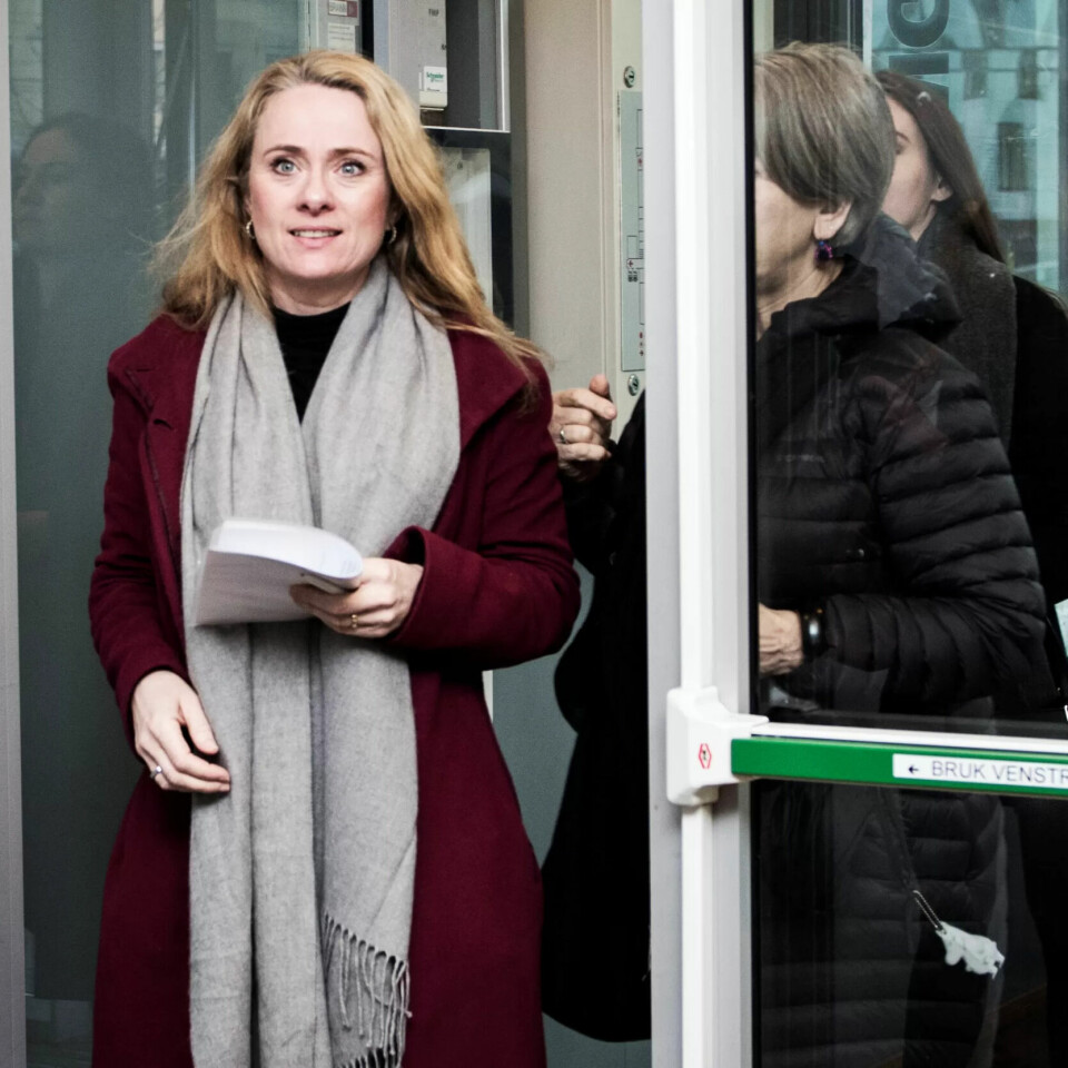 NYE REGLER: Arbeidsminister Anniken Hauglie vil justere reglene som beregner pensjonene for offentlig ansatte. Forslaget går ut over de som har minst fra før, mener LO NYE REGLER: Arbeidsminister Anniken Hauglie vil justere reglene som beregner pensjonene for offentlig ansatte. Forslaget går ut over de som har minst fra før, mener LO