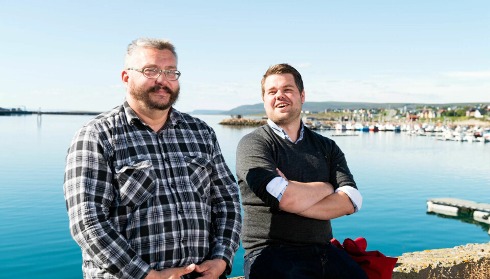 BØR SNU: LO i Vadsø og Kristoffer Tandberg (t.h.) håper AP snur før valget. Imens nyter SVs ordførerkandidat Sigurd Richardsen godt av fagbevegelsens støtte. BØR SNU: LO i Vadsø og Kristoffer Tandberg (t.h.) håper AP snur før valget. Imens nyter SVs ordførerkandidat Sigurd Richardsen godt av fagbevegelsens støtte.