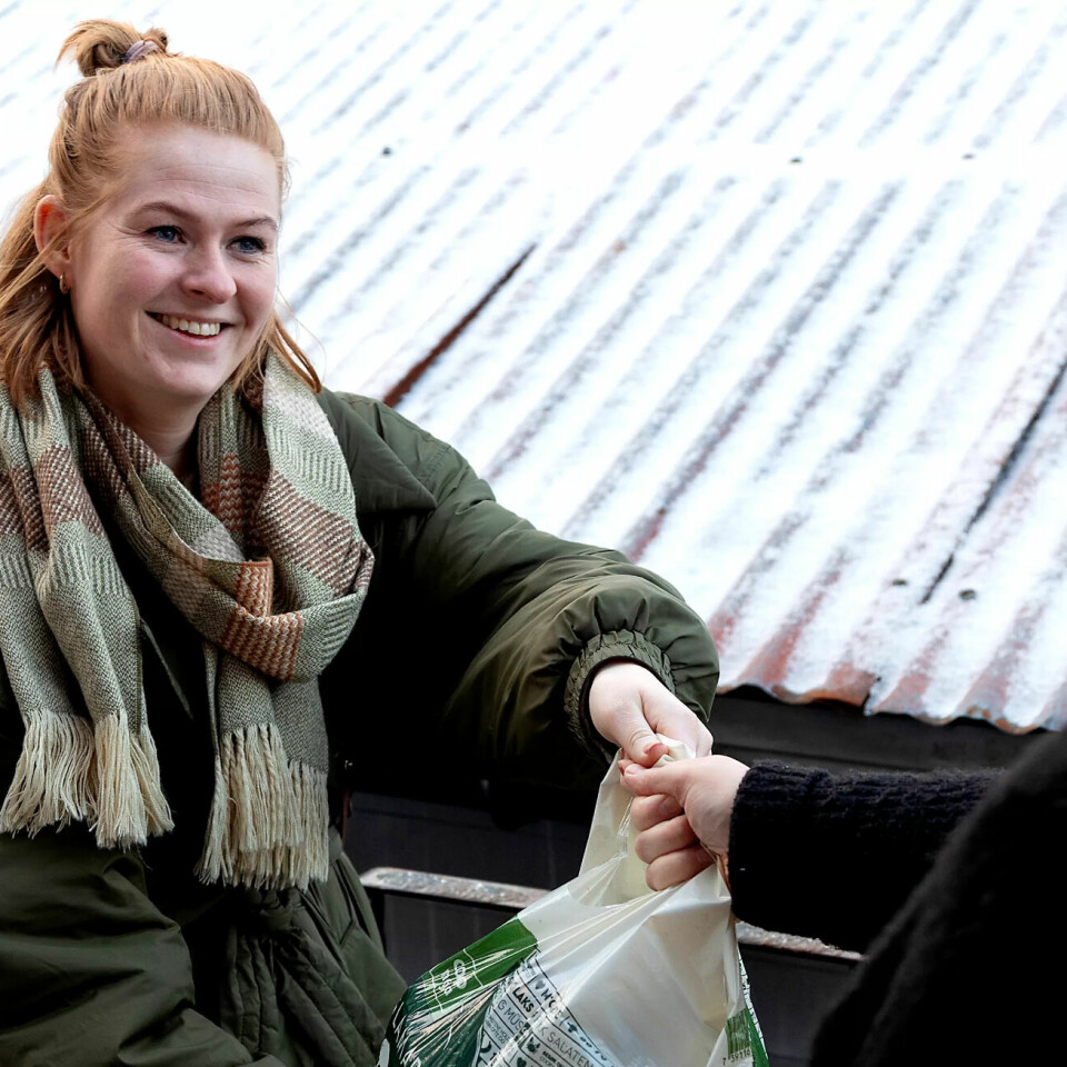 Hva kan jeg hjelpe med? spør Inger Lise Sannes fra Nav. – Vi hadde gått til grunne uten henne, sier alenemoren «Kari». Hva kan jeg hjelpe med? spør Inger Lise Sannes fra Nav. – Vi hadde gått til grunne uten henne, sier alenemoren «Kari».