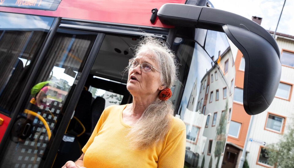STORT LØFT: ...men det er fortsatt langt igjen til løftene om å ligge på industriarbeiderlønn, minner Marit Sauge om. STORT LØFT: ...men det er fortsatt langt igjen til løftene om å ligge på industriarbeiderlønn, minner Marit Sauge om.