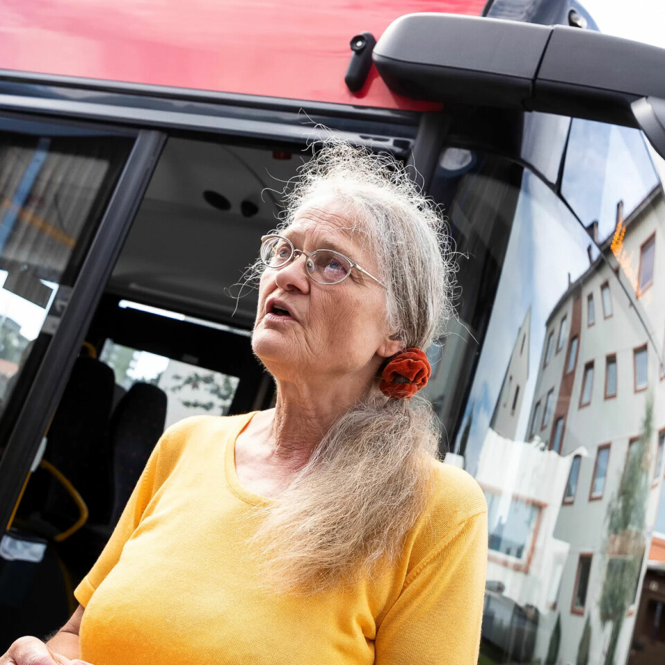 STORT LØFT: ...men det er fortsatt langt igjen til løftene om å ligge på industriarbeiderlønn, minner Marit Sauge om. STORT LØFT: ...men det er fortsatt langt igjen til løftene om å ligge på industriarbeiderlønn, minner Marit Sauge om.
