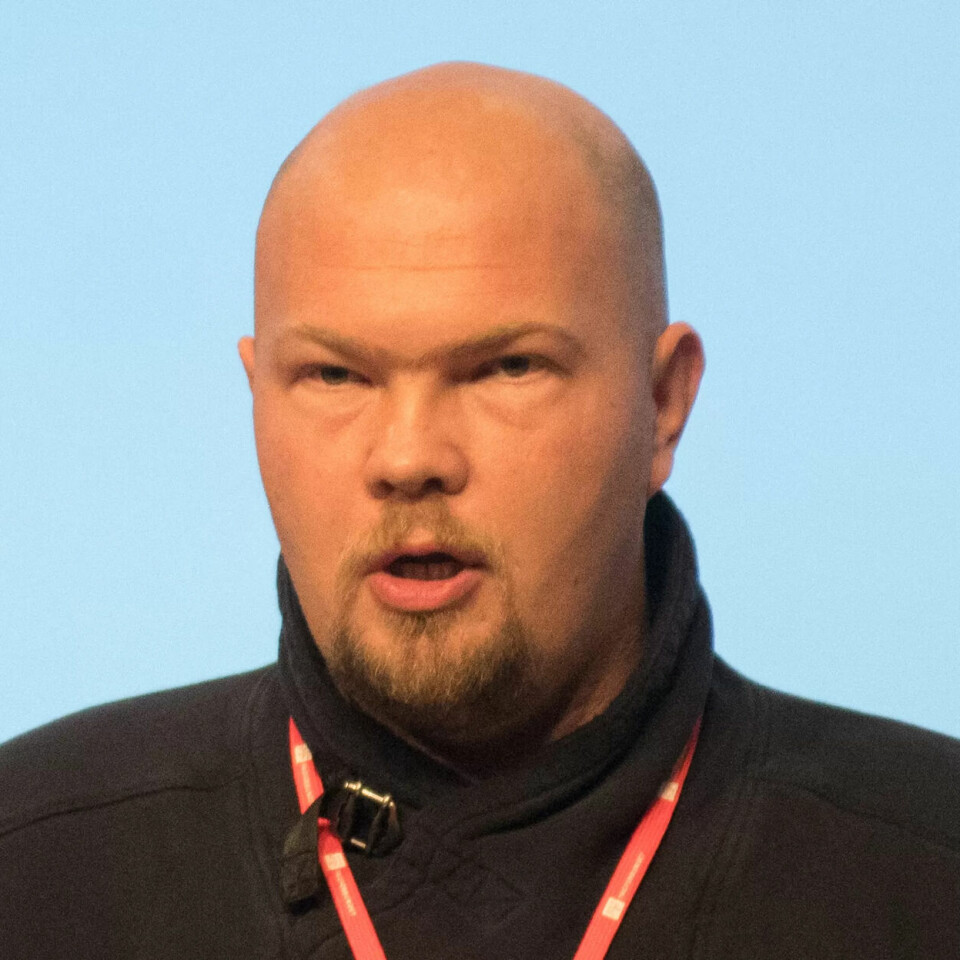 FIKK FLERALL: Arnfinn Sjøenden fra Fagforbundet i Finnmark fikk med seg flertallet på en uttalelse som presiderer at de vil ha varig vern av Lofoten, Vesterålen og Senja. FIKK FLERALL: Arnfinn Sjøenden fra Fagforbundet i Finnmark fikk med seg flertallet på en uttalelse som presiderer at de vil ha varig vern av Lofoten, Vesterålen og Senja.
