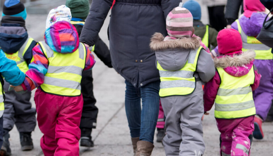 TRYGGHET: Gode barnehager og skolefritidsordninger er viktig for barn og foreldre, mener LO.Illustrasjonsfoto: Colourbox com. TRYGGHET: Gode barnehager og skolefritidsordninger er viktig for barn og foreldre, mener LO.Illustrasjonsfoto: Colourbox com.