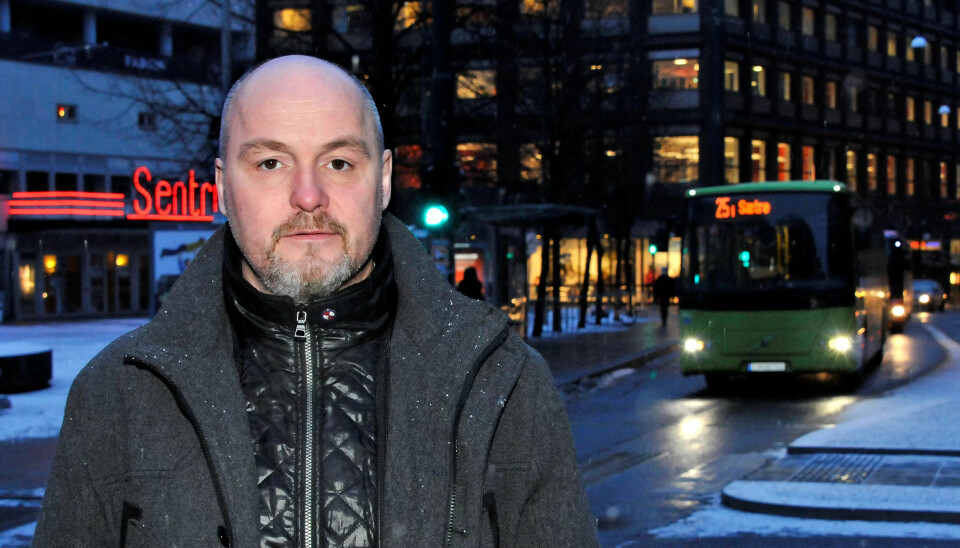 HÅPER PÅ FRP: – Med det synet Frp har på skatt, så håper jeg de tar til fornuft og støtter forslaget fra Arbeiderpartiet, sier Dag-Einar Sivertsen i Fellesforbundet. HÅPER PÅ FRP: – Med det synet Frp har på skatt, så håper jeg de tar til fornuft og støtter forslaget fra Arbeiderpartiet, sier Dag-Einar Sivertsen i Fellesforbundet.