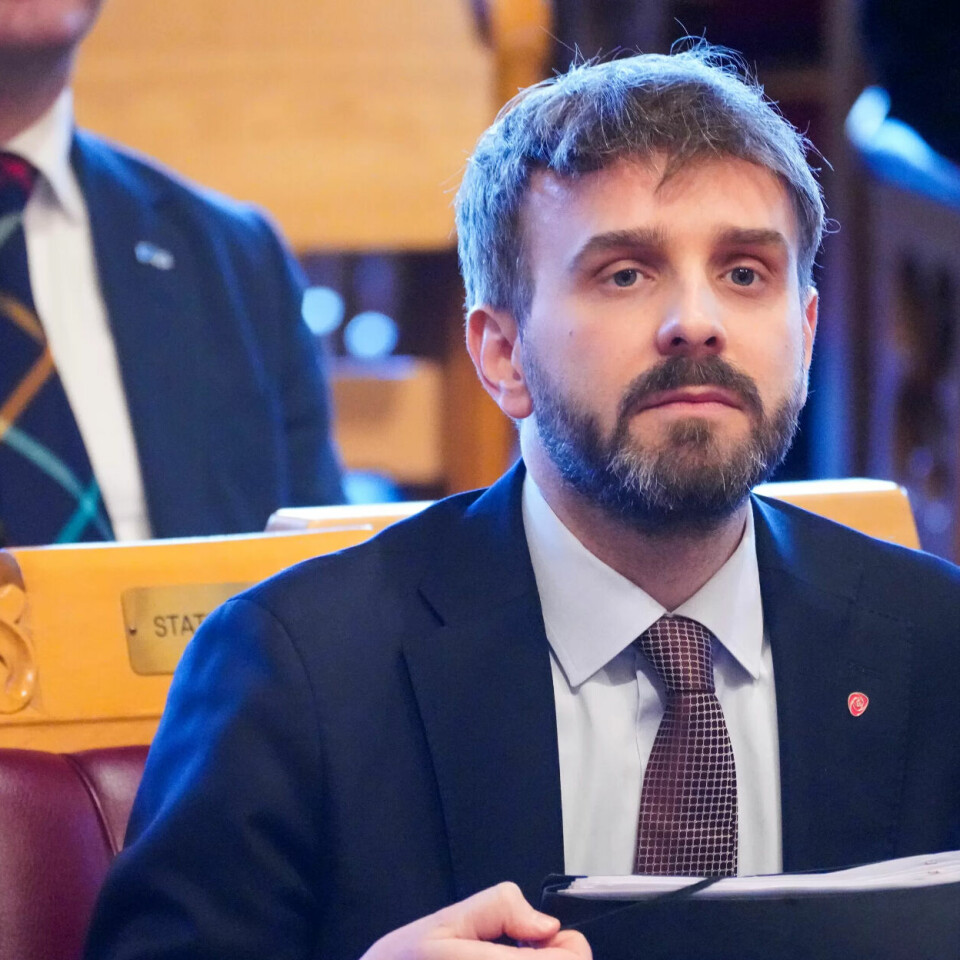 TID: Helseminister Jan Christian Vestre (Ap) ber om tid til å la regjeringens grep for å få ned helsekøene virke. TID: Helseminister Jan Christian Vestre (Ap) ber om tid til å la regjeringens grep for å få ned helsekøene virke.