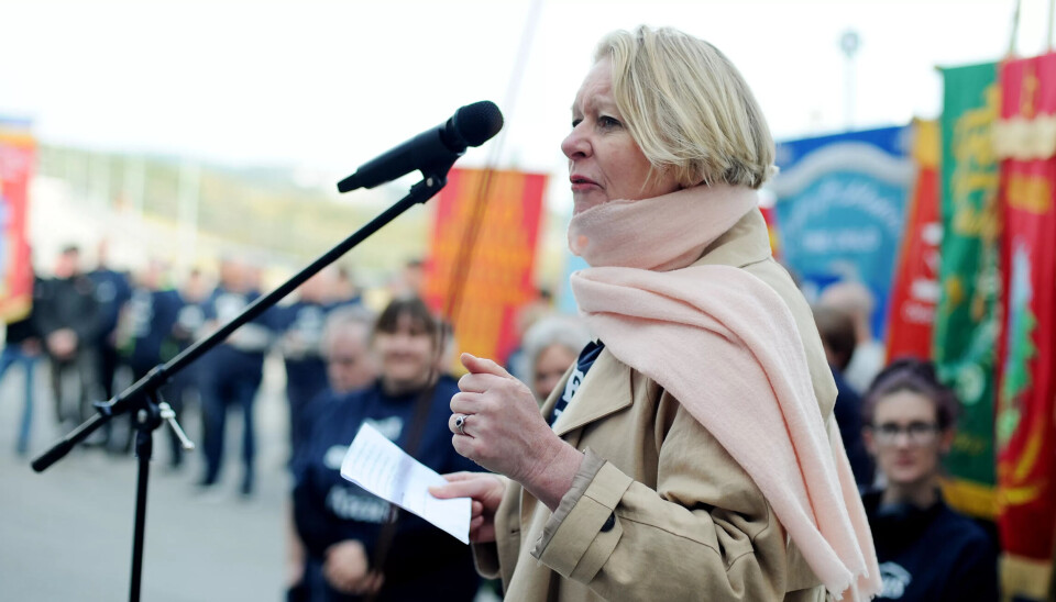 AKSJON: Ingunn Gjerstad leder LO i Oslo. Hun vil ha med seg folk og faner fra hele landet på en aksjon under NHOs årskonferanse på nyåret. (Arkivfoto). AKSJON: Ingunn Gjerstad leder LO i Oslo. Hun vil ha med seg folk og faner fra hele landet på en aksjon under NHOs årskonferanse på nyåret. (Arkivfoto).