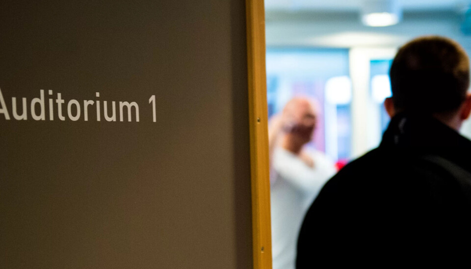 MÅ VENTE: Regjeringen innfrir ikke sine løfter om et løft for fagskolene i sitt nye statsbudsjettforslag. MÅ VENTE: Regjeringen innfrir ikke sine løfter om et løft for fagskolene i sitt nye statsbudsjettforslag.