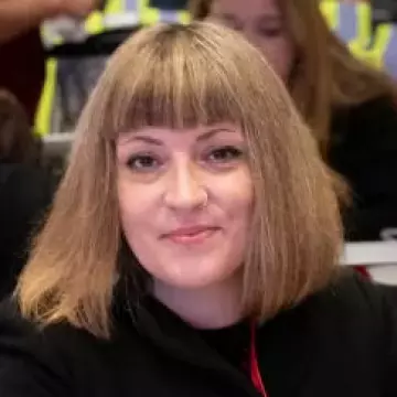 Sara Bell 