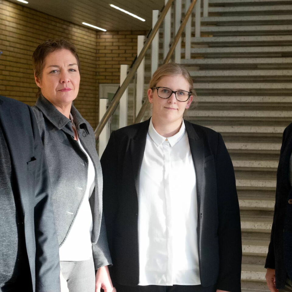 KONKURS: Styreleder Christian Kjeldstad-Kåsen (til venstre) i Baos. Her fra rettssaken i Drammen tingrett, sammen med advokatene Marianne Kartum og Ragnhild K. Berdal fra Simonsen Vogt Wiig og Lasse Svendsen, daglig leder og medeier i Baos AS. KONKURS: Styreleder Christian Kjeldstad-Kåsen (til venstre) i Baos. Her fra rettssaken i Drammen tingrett, sammen med advokatene Marianne Kartum og Ragnhild K. Berdal fra Simonsen Vogt Wiig og Lasse Svendsen, daglig leder og medeier i Baos AS.