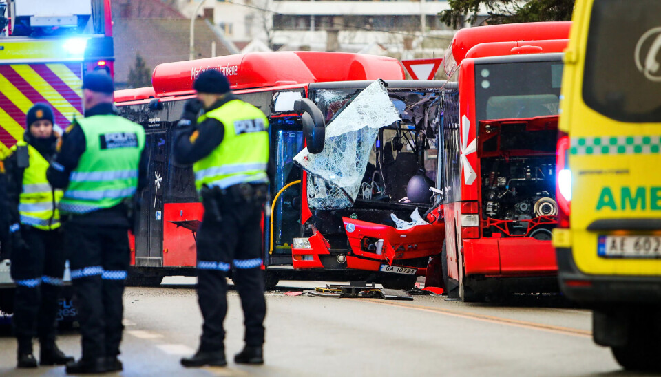 En bussjåfør omkom, og en annen ble hardt skadet i kollisjonen mellom to bybusser i Fredrikstad i romjula. En bussjåfør omkom, og en annen ble hardt skadet i kollisjonen mellom to bybusser i Fredrikstad i romjula.