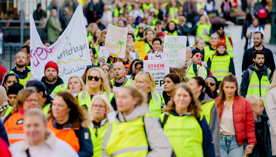 Mot slutten av streiken deltok over 3.600 ansatte i private barnehager i streiken. Mot slutten av streiken deltok over 3.600 ansatte i private barnehager i streiken.