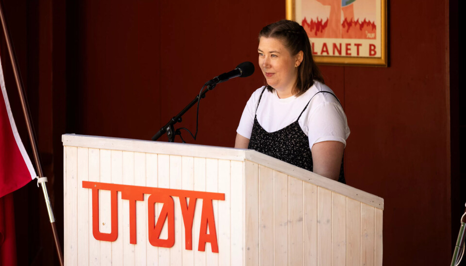 LIKESTILLING: Astrid Hoem tar opp kampen om likestilling. Her fra årets tale under åpningen av AUFs sommerleir. LIKESTILLING: Astrid Hoem tar opp kampen om likestilling. Her fra årets tale under åpningen av AUFs sommerleir.