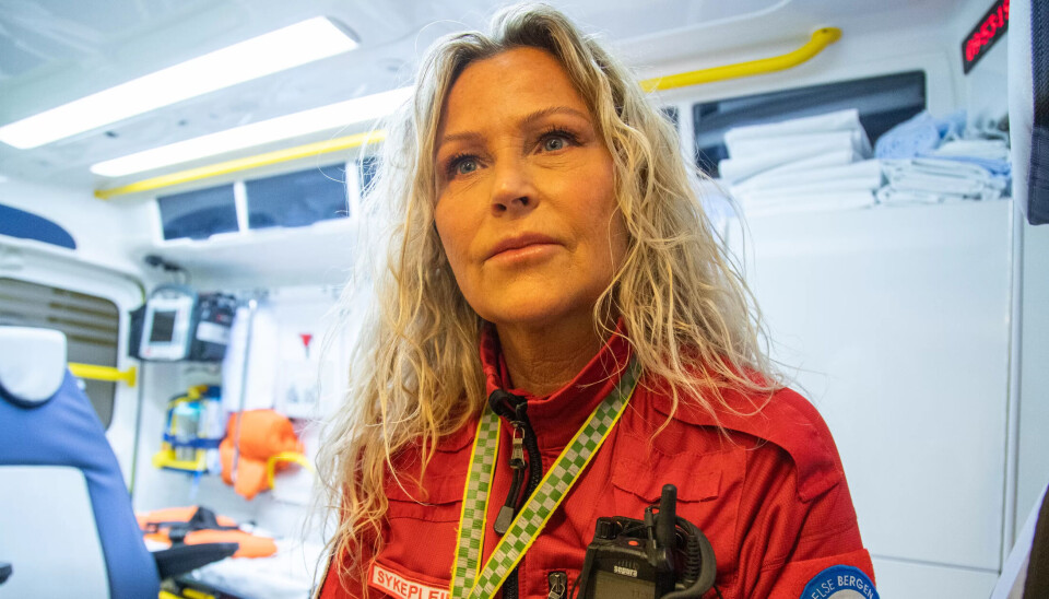– Når vi leverer pasientene på akuttmottaket har vi gjerne fått dem litt ned og de er roligere, sier Ann Christin Werner Michelsen. – Når vi leverer pasientene på akuttmottaket har vi gjerne fått dem litt ned og de er roligere, sier Ann Christin Werner Michelsen.