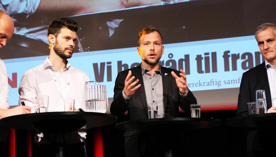 Regjeringen blir overkjørt: Stortinget vedtar at ansatte i permisjon skal få full lønn i 15 dager