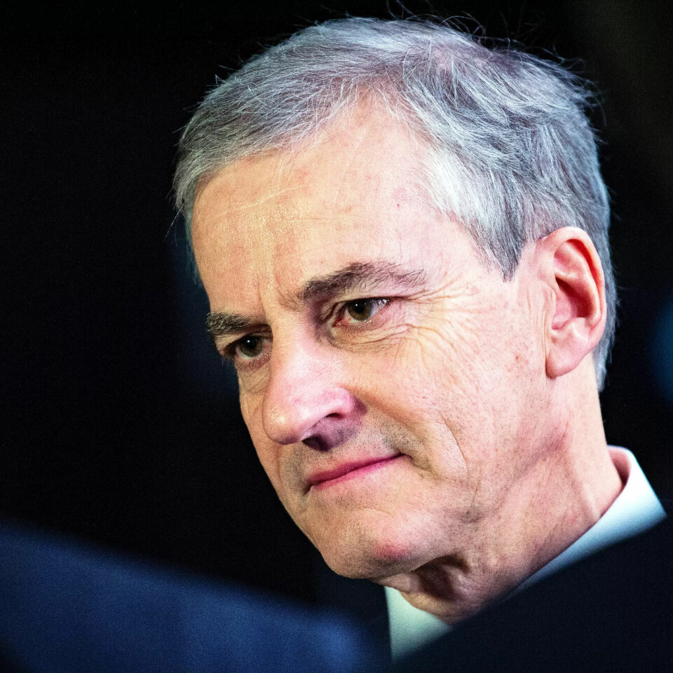 STØ KURS?: Moxnes mener Støre seiler under falsk falgg når han kritiserer konsekvensene av privatiseringspolitikk. STØ KURS?: Moxnes mener Støre seiler under falsk falgg når han kritiserer konsekvensene av privatiseringspolitikk.