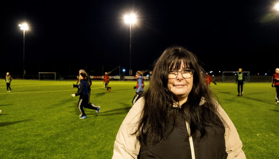 TOK INITIATIV: Hilde-Lill Vaslag ønsker at jenter og gutter skal ha samme mulighetene på fotballbanen. Det har de ikke over alt i dag, mener hun. TOK INITIATIV: Hilde-Lill Vaslag ønsker at jenter og gutter skal ha samme mulighetene på fotballbanen. Det har de ikke over alt i dag, mener hun.