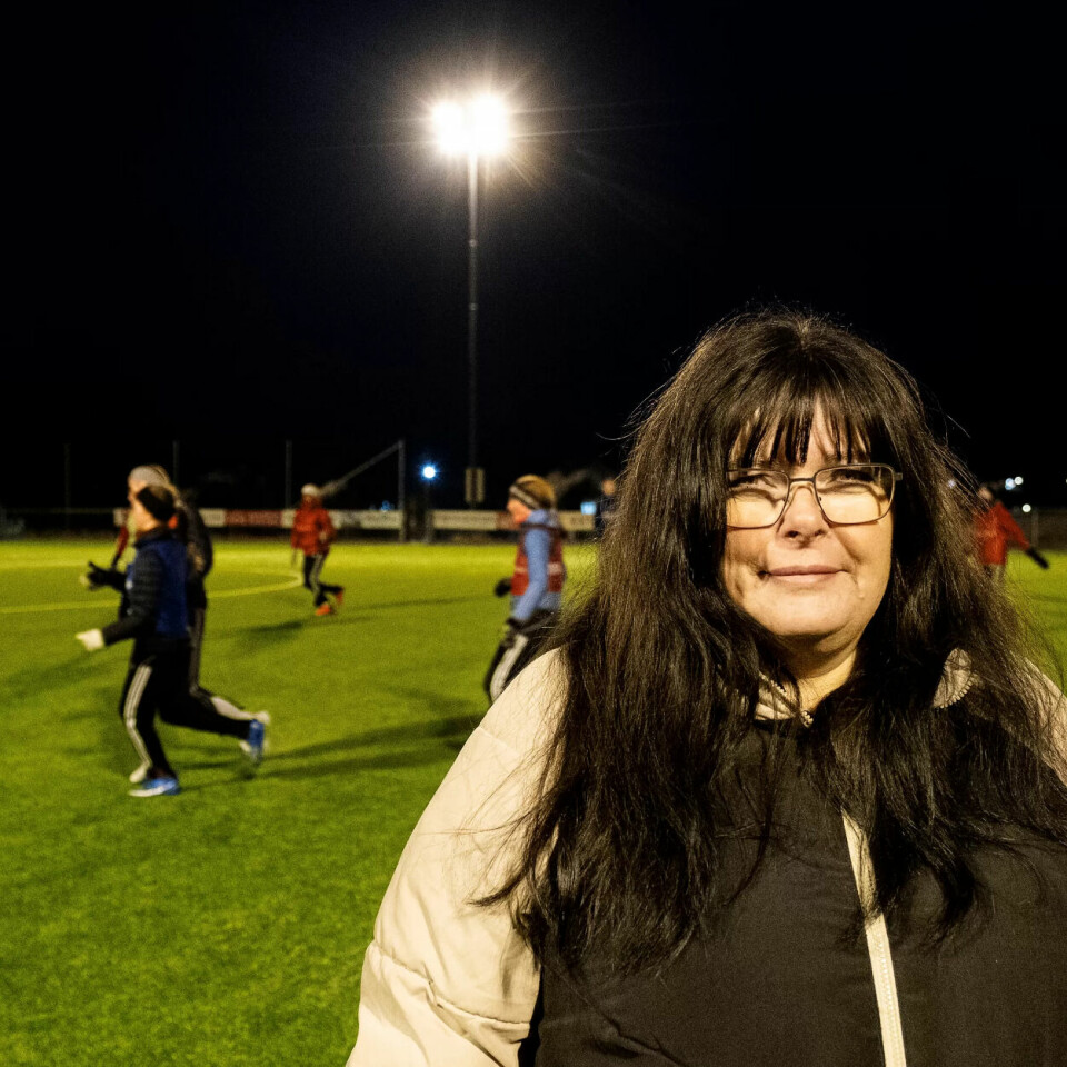TOK INITIATIV: Hilde-Lill Vaslag ønsker at jenter og gutter skal ha samme mulighetene på fotballbanen. Det har de ikke over alt i dag, mener hun. TOK INITIATIV: Hilde-Lill Vaslag ønsker at jenter og gutter skal ha samme mulighetene på fotballbanen. Det har de ikke over alt i dag, mener hun.