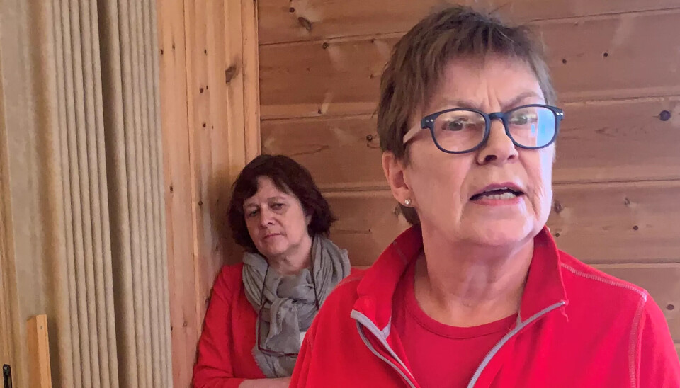 Bjørg Tapio er leder av Fagforbundet i Finnmark, og kritisk til styringen av den nye regionen. I bakgrunnen leder i Troms og Finnmark Ap, Kristina Hansen. Bjørg Tapio er leder av Fagforbundet i Finnmark, og kritisk til styringen av den nye regionen. I bakgrunnen leder i Troms og Finnmark Ap, Kristina Hansen.