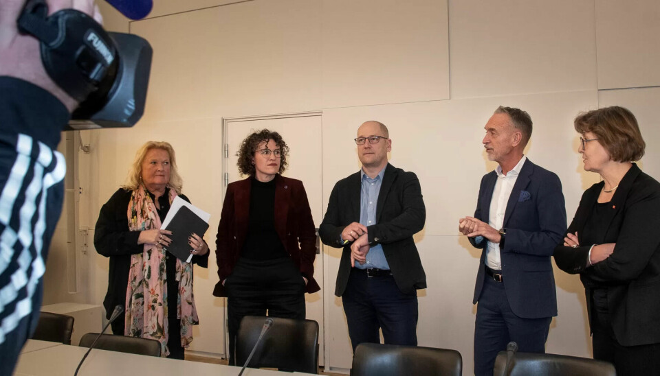 Enige om mye, men ikke alt. Fra v: Lizzie Ruud Thorkildsen YS Kommune, Tonje Leborg Akademikerne Kommune, Steffen Handal Unio, Tor Arne Gangsø KS og Mette Nord LO Kommune og Fagforbundet. Enige om mye, men ikke alt. Fra v: Lizzie Ruud Thorkildsen YS Kommune, Tonje Leborg Akademikerne Kommune, Steffen Handal Unio, Tor Arne Gangsø KS og Mette Nord LO Kommune og Fagforbundet.