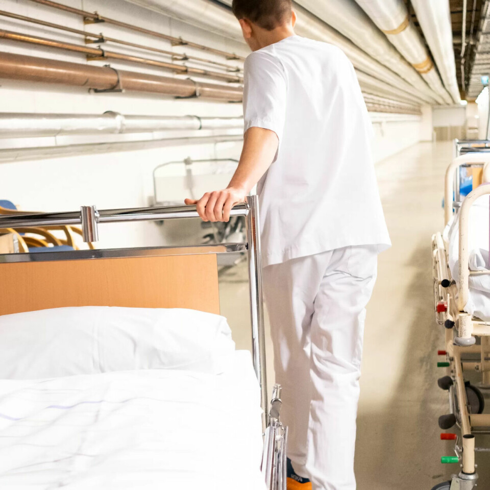 SYKE AV JOBBEN: 42 prosent svarer at de er helt eller delvis syke av forhold på jobben. SYKE AV JOBBEN: 42 prosent svarer at de er helt eller delvis syke av forhold på jobben.