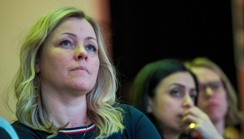 Partisekretær Kjersti Stenseng i Arbeiderpartiet sier de vil gjennomgå rutinene etter at AUF deltok på en sponset tur betalt av kraftselskapet NorthConnect. Partisekretær Kjersti Stenseng i Arbeiderpartiet sier de vil gjennomgå rutinene etter at AUF deltok på en sponset tur betalt av kraftselskapet NorthConnect.