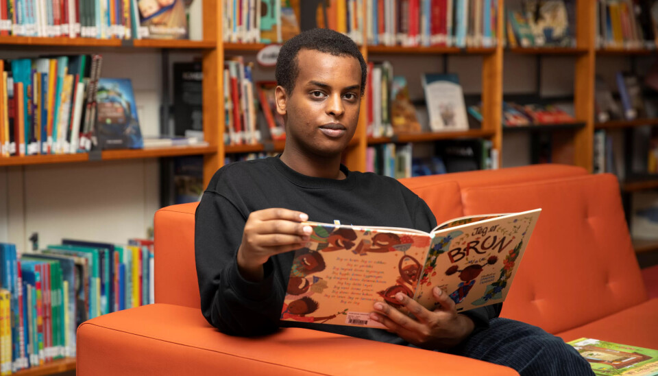 MÅ SNAKKE OM DET: Jasien Osman kjenner flere barn som har blitt utsatt for rasistiske kommentarer i barnehagen, og som har opplevd at de ansatte ikke var flinke nok til å gripe inn. MÅ SNAKKE OM DET: Jasien Osman kjenner flere barn som har blitt utsatt for rasistiske kommentarer i barnehagen, og som har opplevd at de ansatte ikke var flinke nok til å gripe inn.