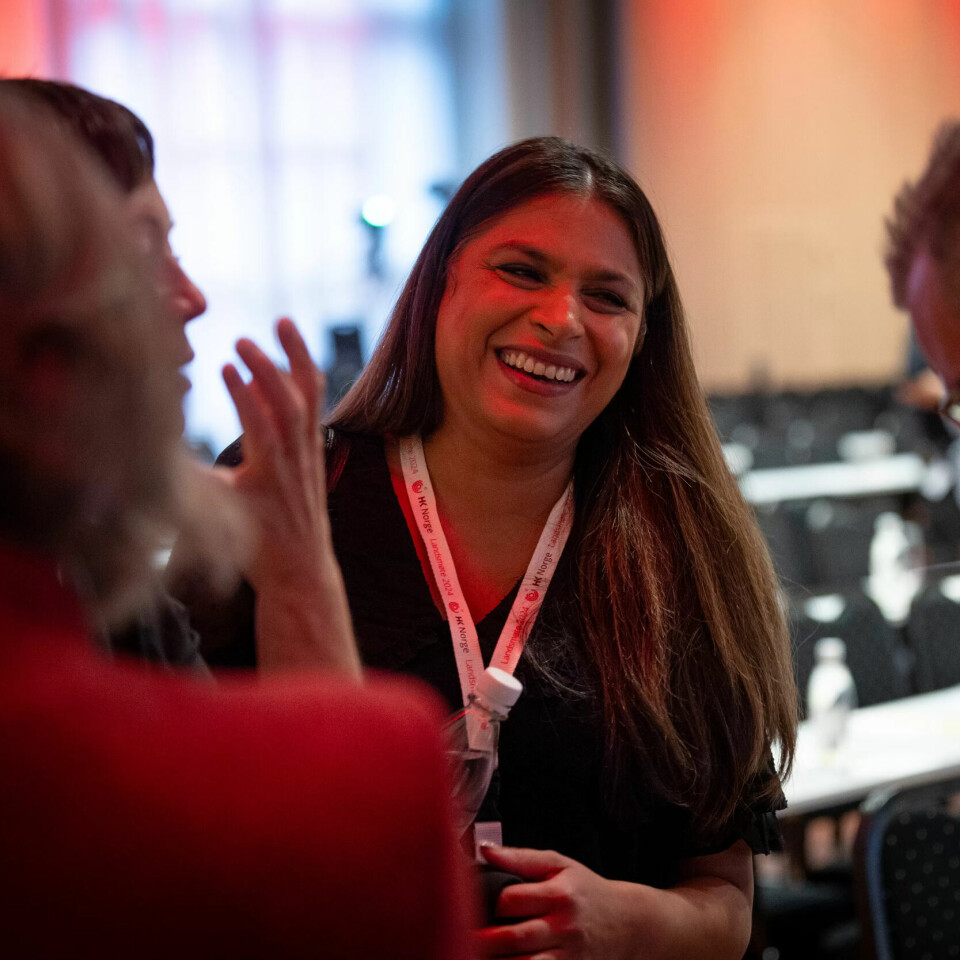 SAMTALER FORTSATT: Samra Akhtar i HK. SAMTALER FORTSATT: Samra Akhtar i HK.