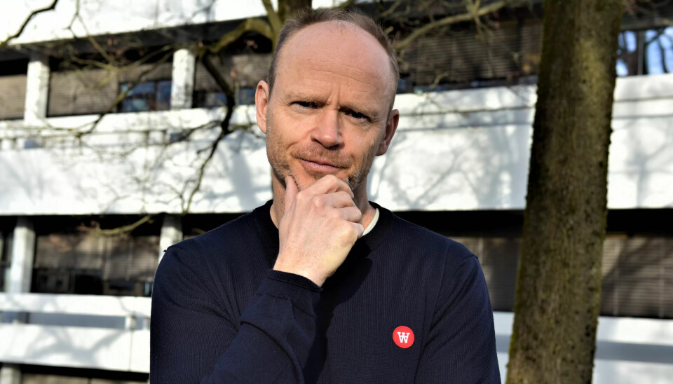 Harald Eia er sosiolog, komiker, programleder og forfatter. Harald Eia er sosiolog, komiker, programleder og forfatter.