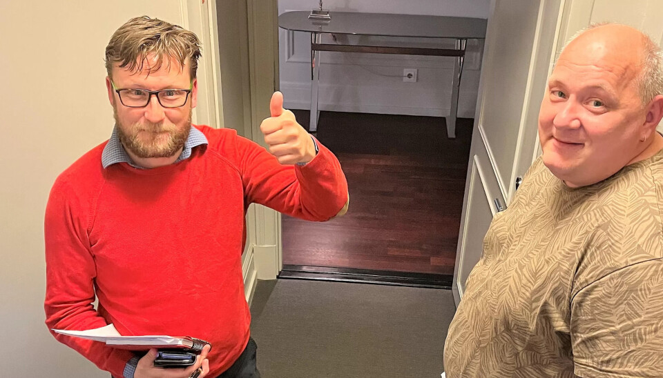 FORNØYDE: Per Egil Johansen, forhandlingsleder LO Kommune Oslo og Roger Dehlin, leder Fagforbundet Oslo, er fornøyde med resultatet etter over et døgns mekling. FORNØYDE: Per Egil Johansen, forhandlingsleder LO Kommune Oslo og Roger Dehlin, leder Fagforbundet Oslo, er fornøyde med resultatet etter over et døgns mekling.