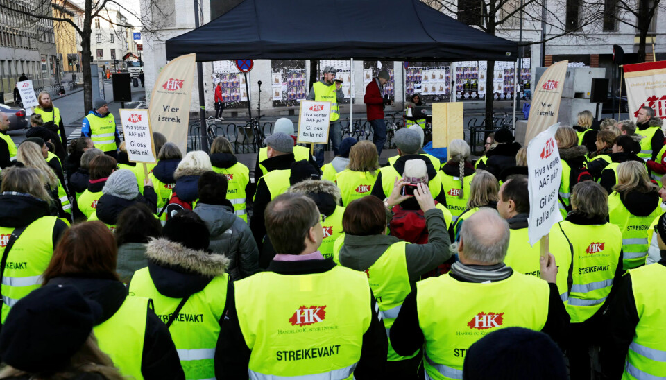 AVBLÅST: I morgen skal denne gjengen tilbake på jobb i LO og forbundene. AVBLÅST: I morgen skal denne gjengen tilbake på jobb i LO og forbundene.